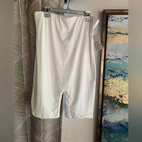 Bumpsuit The Biker Short  Maternity Size Large Ivory White NEW - Picture 3 of 12